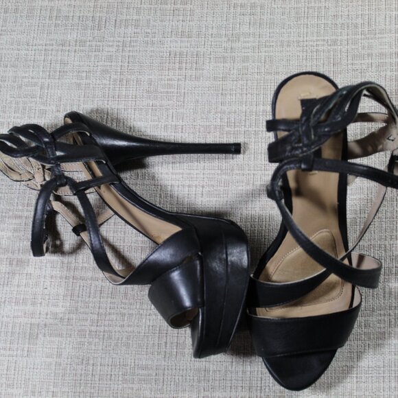 Mea Shadow Size 8 Black Criss Cross Platform Stiletto Heels - Picture 1 of 6